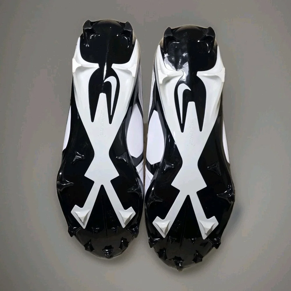 Nike Alpha Menace 3- Mens Sz 18. Shark White Black Football Cleats DM1788 103